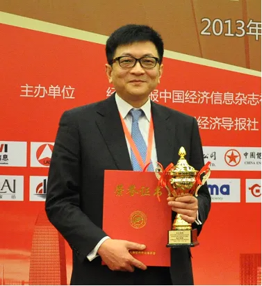 NTT Com China 総経理 張建明　受賞画像