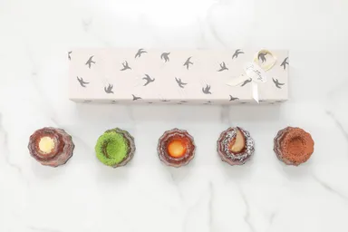 柚子・抹茶・プレーン・栗・チョコレートの5種類をアソート