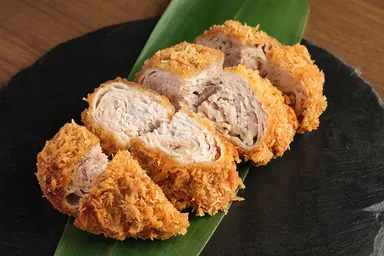 ○鶏キムカツ 1,100円(税込)