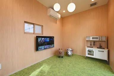 のびのび広いキッズコーナー