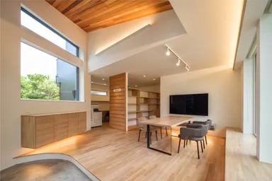 有限会社KEIJI　屋久島事務所「KEIJI Yakushima Base」