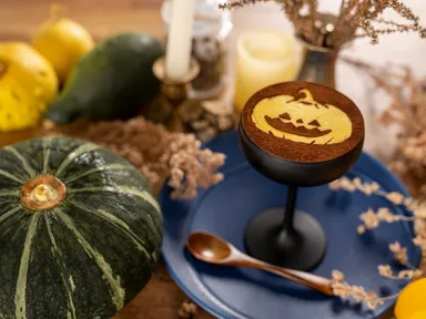 驚きのいたずらスイーツ「いたずらかぼちゃプリン」