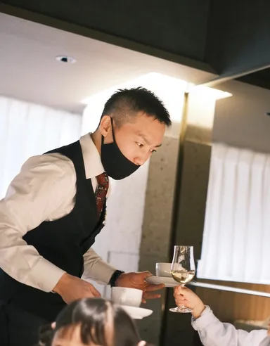 お子様にもプロのサービスを