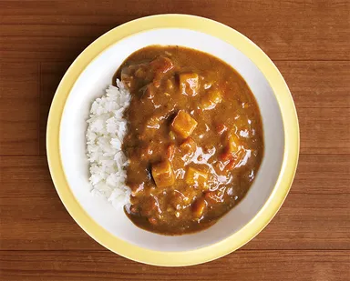 近鉄カレー　盛り付け例