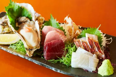 刺身盛り合わせ