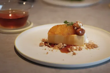 ＜EAT IN＞カタラーナ・ドリンクセット　￥1,000～