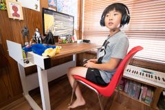 多機能フレームデスク