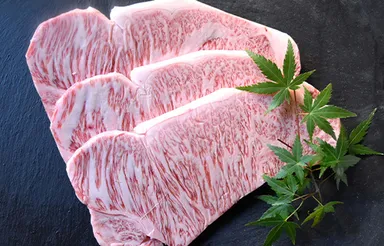 オリーブ牛A5極上ステーキ