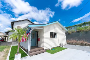 賃貸モデルのカリフォルニアパームハウス(沼津市内)