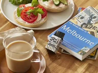 メルボルンのマルシェで朝の1杯 『TO MEL』540円(税込)