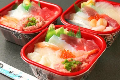 海鮮丼