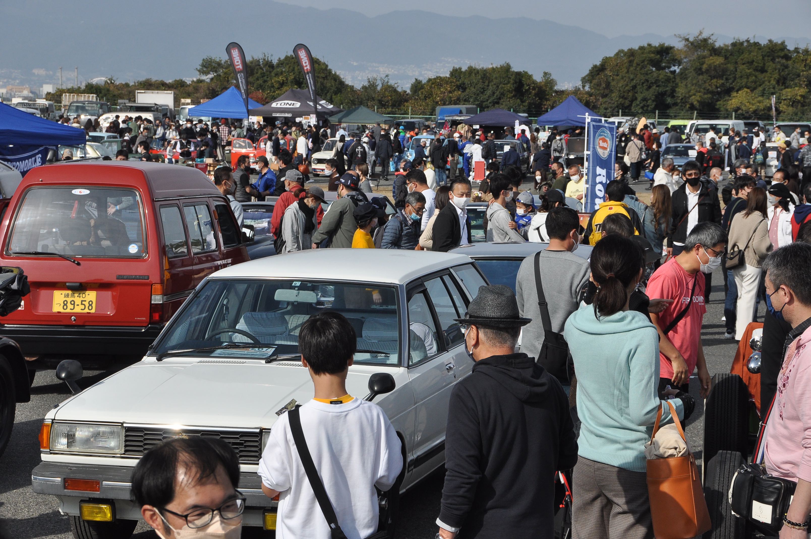イグニション 1/18 昭和レトロ万博会場限定 シビック www.scoot2street.com