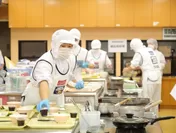 第14回全国学校給食甲子園「調理コンテスト」の様子