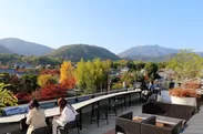 スクエア屋上からの景観  (小倉山方向　2020年11月撮影)