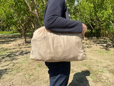 持ち運びに便利