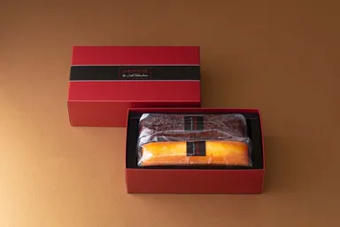 人気の「ケークレザンノワ」と「ケークマンゴー」のパウンドケーキ詰め合わせ