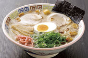 九州ラーメン発祥の地「久留米」を代表する老舗、そして「呼び戻し」スープ発祥の店