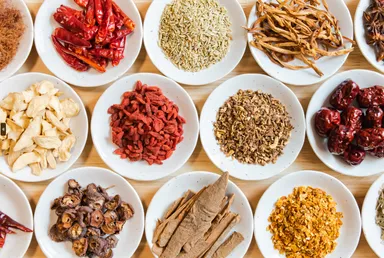 『火鍋麻辣麺』白湯×麻辣(パイラー)神田店 (3)