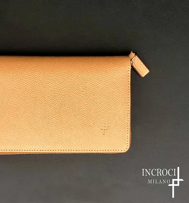 イタリアから直輸入のイタリア製プレミアムレザー