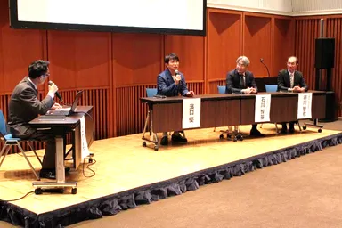 トークセッションの様子