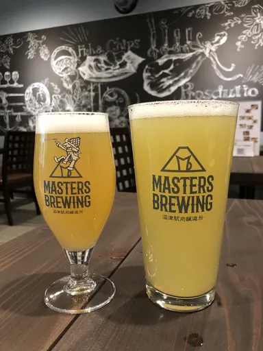 250ccハーフパイント 500ccパイント