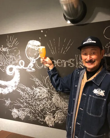 直営2階のビアパブ