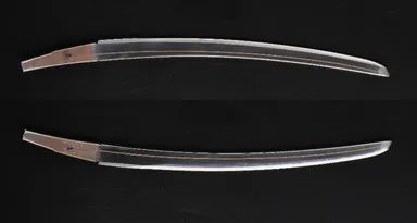 刀身ペーパーナイフソハヤノツルキモデル表面及び裏面