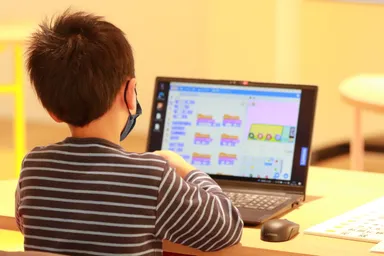 プログラミング教室の様子(2)