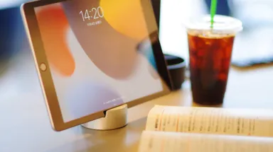 映画視聴やオンライン打合せの時に