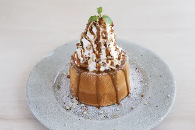 三浦赤たまご 濃厚キャラメルシフォンケーキ