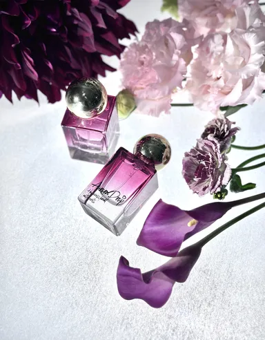 スタールージュ色のボトルイメージ