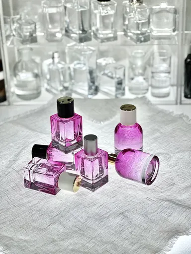 セレクトボトル・ペールピンク パリ色の例