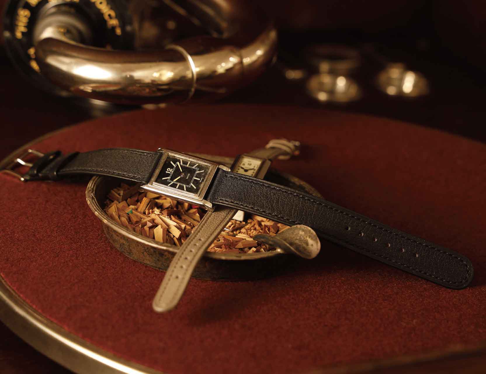 技術者に相談しながら自分だけの時計ベルトをオーダー CLASSIC STRAPS 
