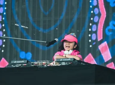 DJパフォーマンス1