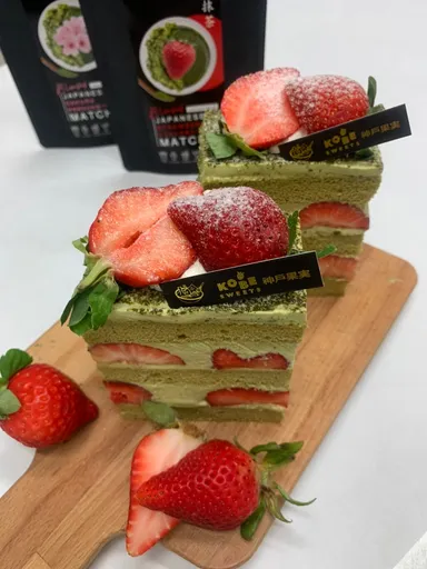 茨城県産の抹茶パウダーを使用、 神戸スイーツカフェとコラボした オリジナルケーキ