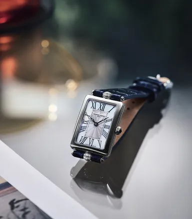 クラシック アールデコ カレ FC-200MPW2AC2D6 ￥170,500(税込)