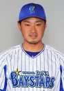 石田健大選手　プロフィール写真