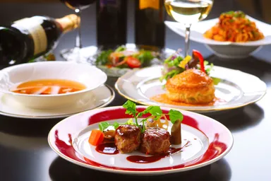 創作フルコース 全5品(盛り付け例)