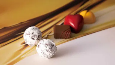 大阪・本町　セント　レジス　ホテル　大阪「アソートチョコレート」