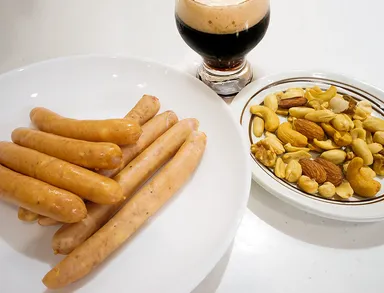 6位　特別お試しセット　2種ソーセージ＋スモークナッツ