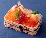 【肴や一蓮 蔵】『秋鮭「銀聖」「雄宝」いくら食べ比べ弁当』