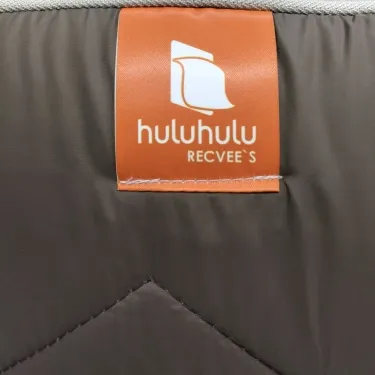 キャンピングカー専用寝具「hulu hulu」タグ