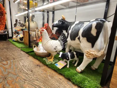 乳牛やニワトリ