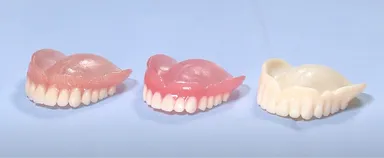 12. 綺麗に磨いて完成。歯ぐきの色は3色