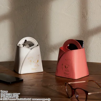 PEANUTS スヌーピー フラワー小物入れ　3,520円(税込)