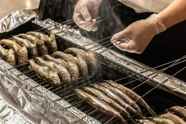 地元水揚げ焼魚コーナー