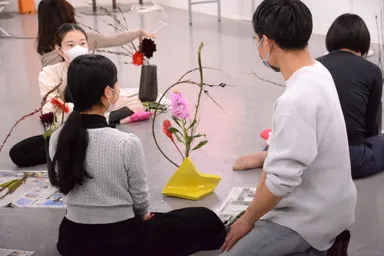 いけばなの様子(1)