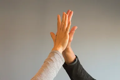 ひととひとを繋ぐ