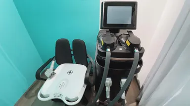 焦点式電磁使用の筋肉トレーニングマシン　MAGWAVE(マグウェーブ)