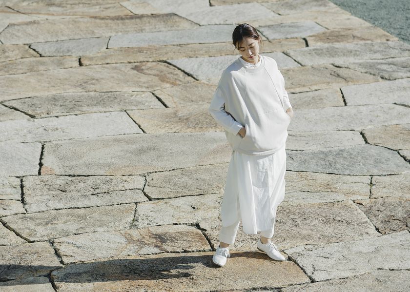 自分らしく生きる、芯のある大人をフィーチャーした
新ブランド「kermu／ケルム」を2月1日より発売